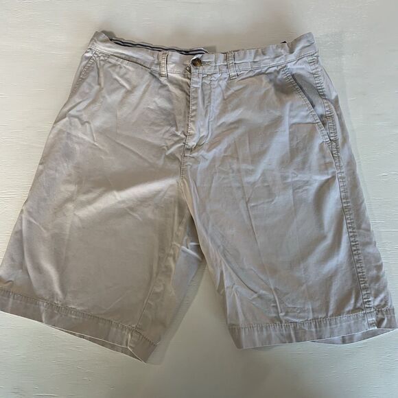 Tommy Hilfiger Men's Shorts size 34 - Picture 1 of 13